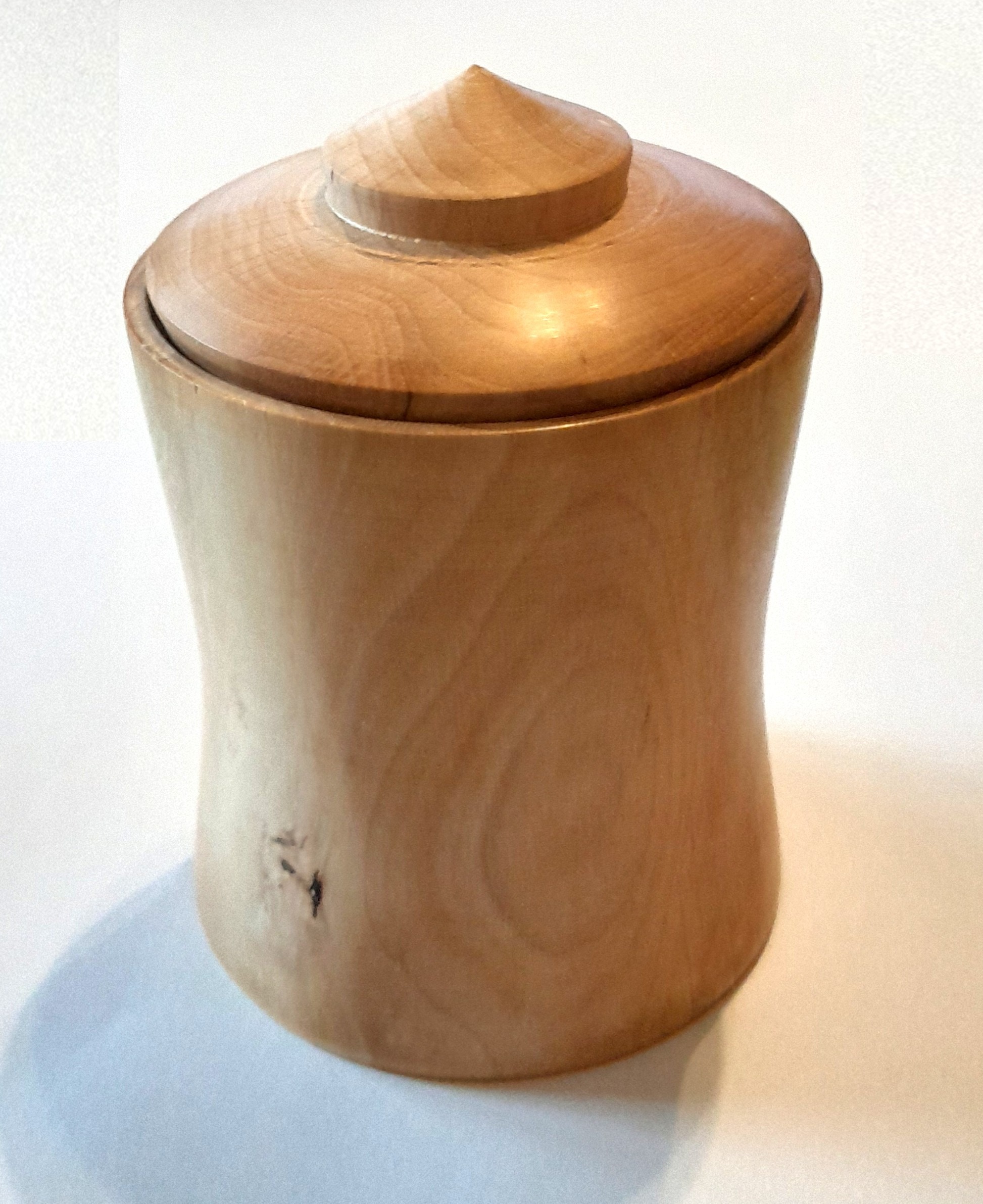 Schlanke Ahorn Dose / handgedrechselt