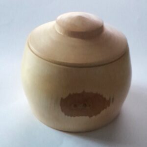 Bauchige Ahorn Dose  / handgedrechselt