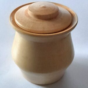 Ahorn Dose / handgedrechselt